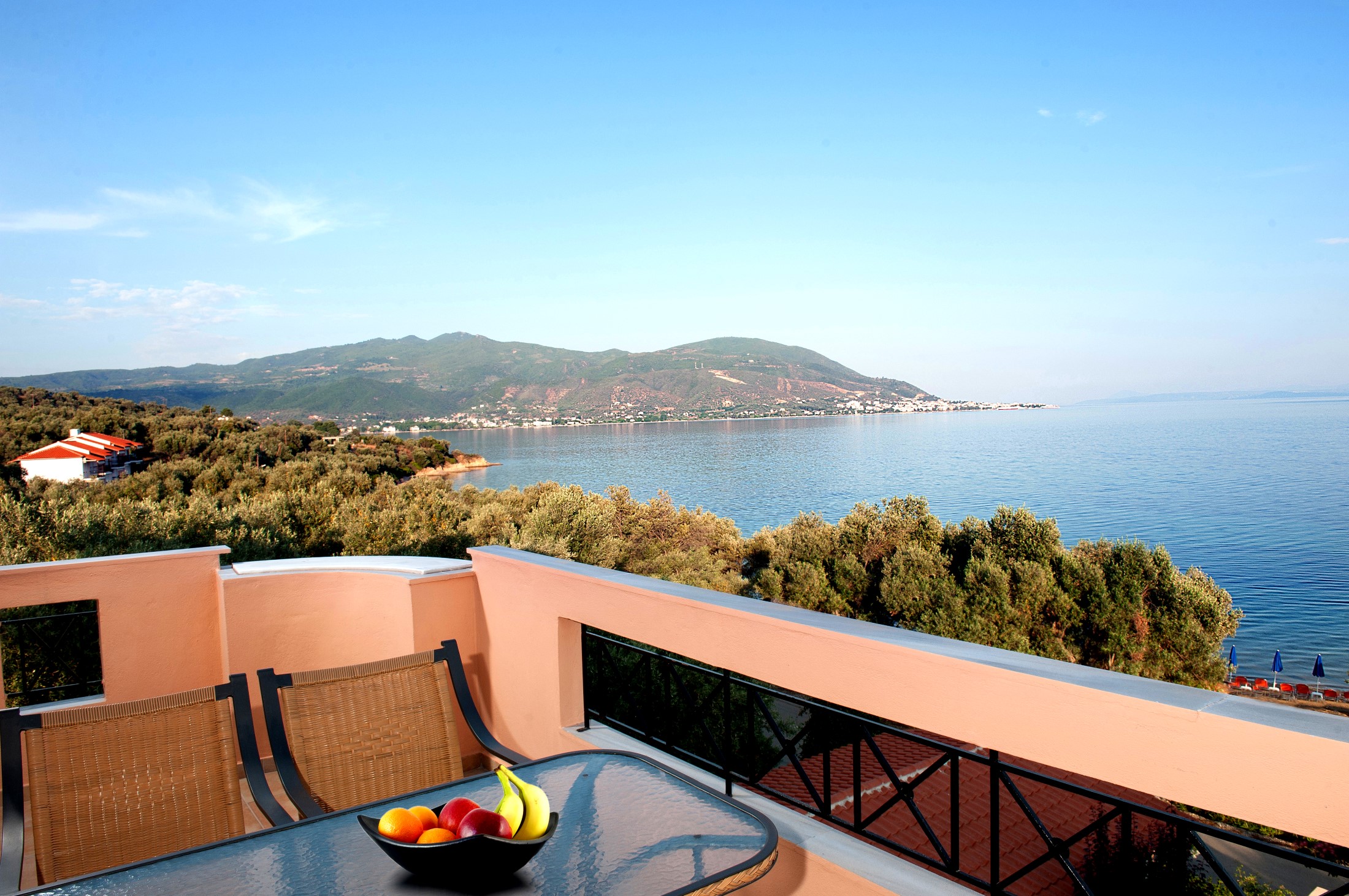 Effies House Aidipsos 15