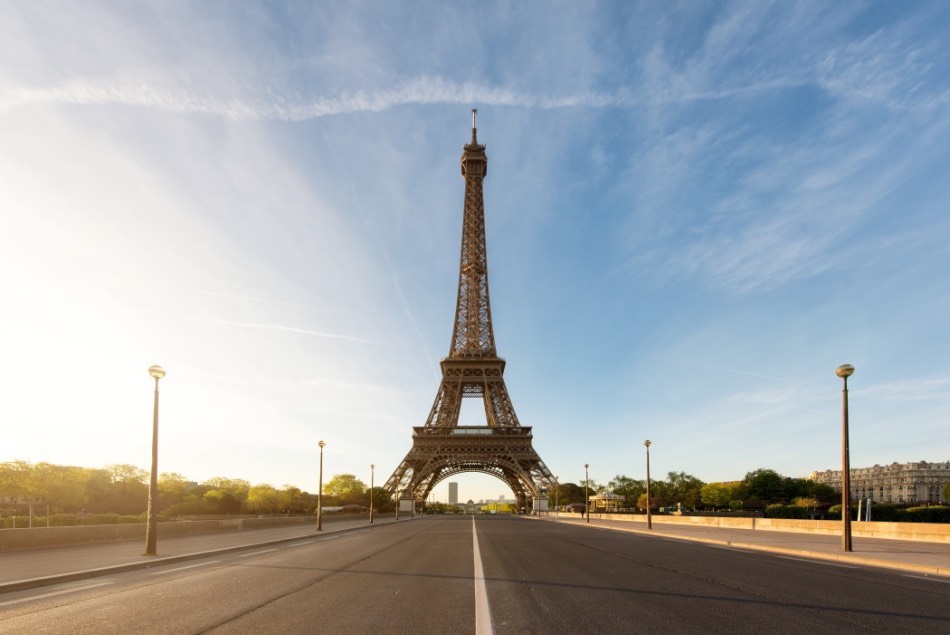 Ekdromi Paris 02